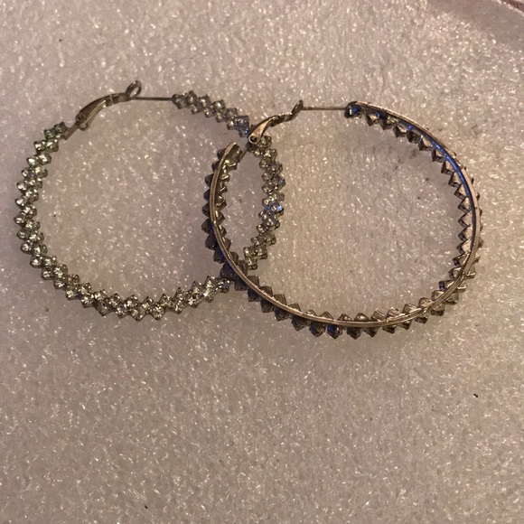 Crystal hoops earring - Picture 3 of 4